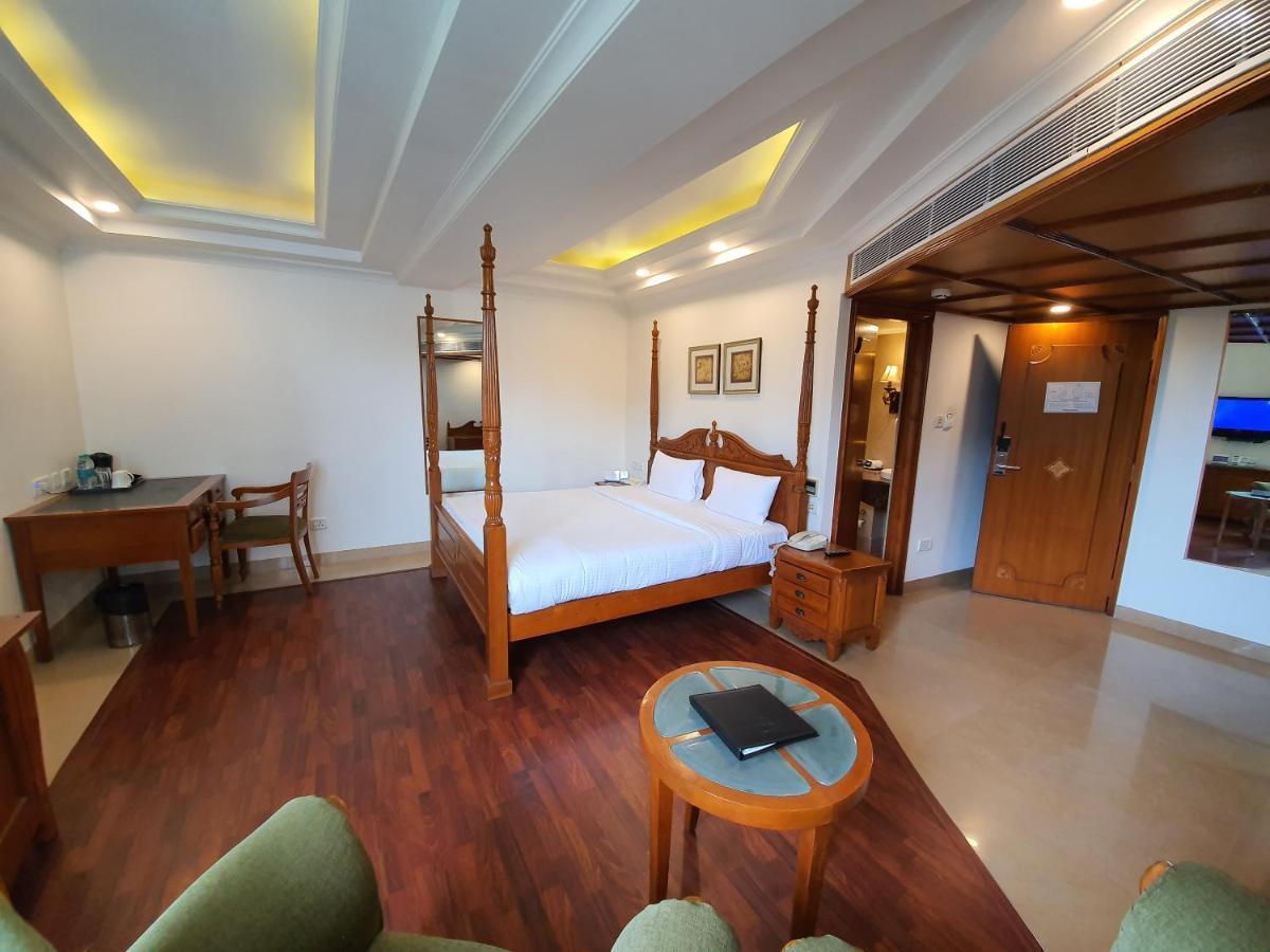 Shravanthi Sarovar Portico Bangalore Extérieur photo